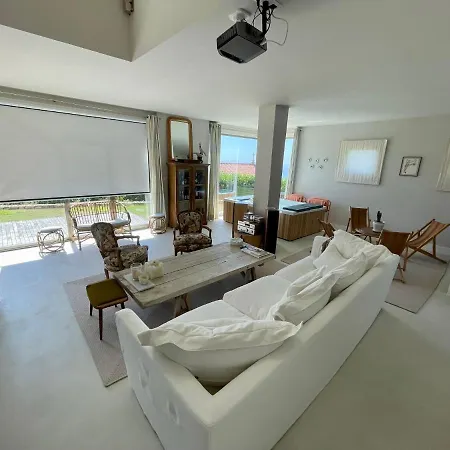 Casa Do Cruceiro Surfing Costa Da Morte * Cayón