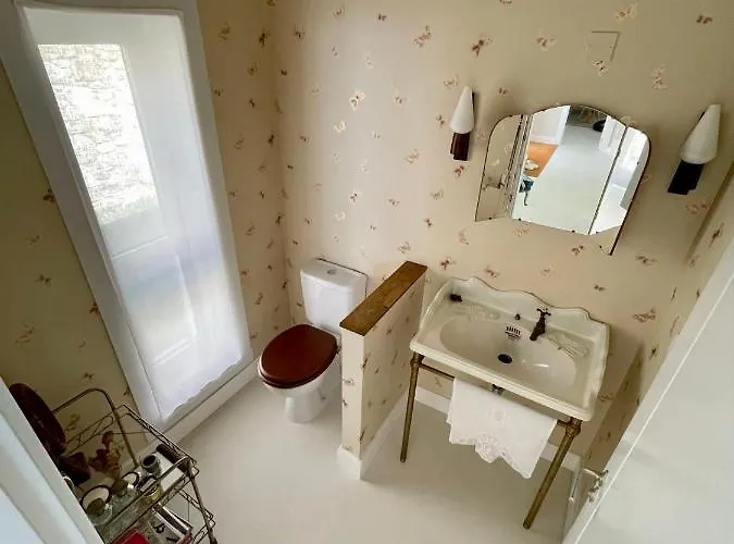 Casa Do Cruceiro Surfing Costa Da Morte Feriehus Cayón