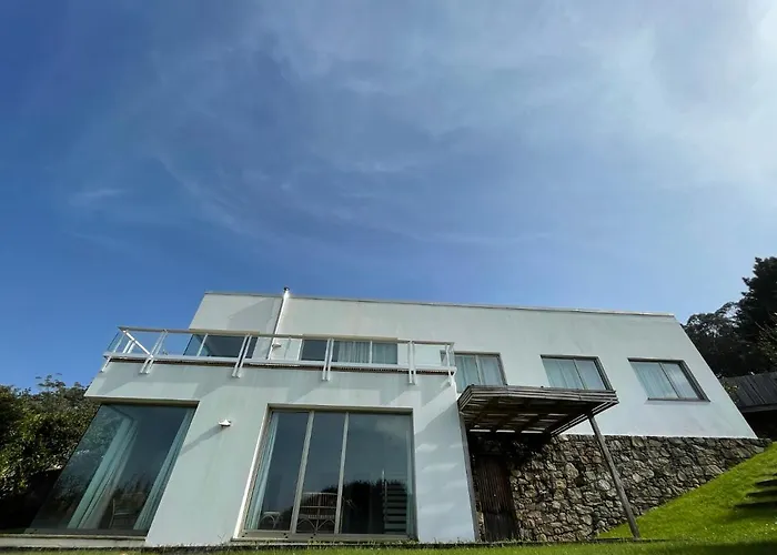 Casa Do Cruceiro Surfing Costa Da Morte * Cayón